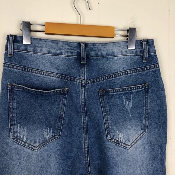 High Waisted Distressed Jeans Sz 8 - Picture 8 of 10